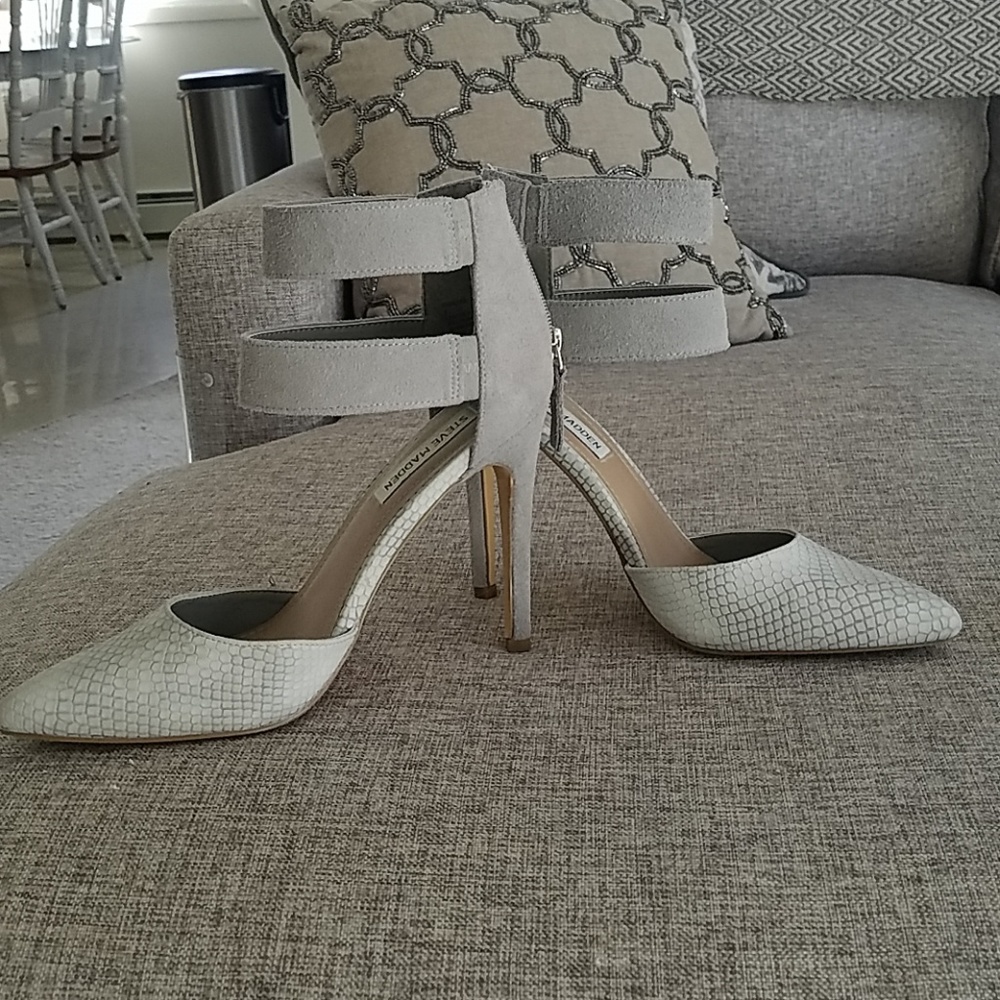 Ankle Strap Steve Madden Pointed Toe Heels